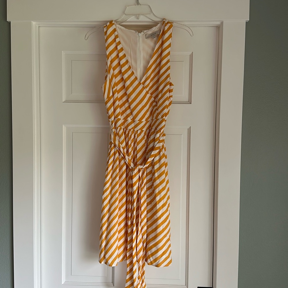 LOFT Dress 💛